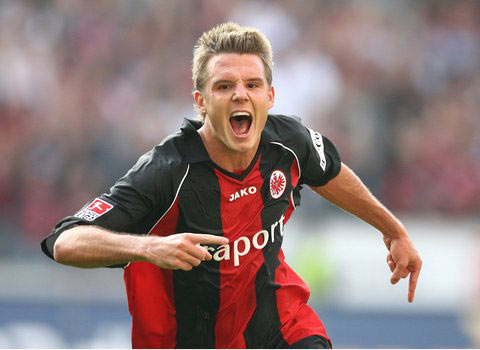 他不仅是一 他不仅是一